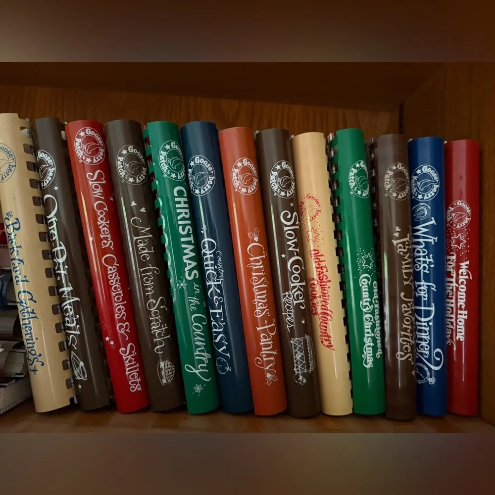 Gooseberry Patch Cookbook Collection - Picture 1 of 3